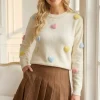 pulover-crem-din-tricot-cu-inimi-aplicate-3d