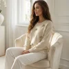 pulover-crem-elegant-cu-aplicatii-cristale-tip-stea