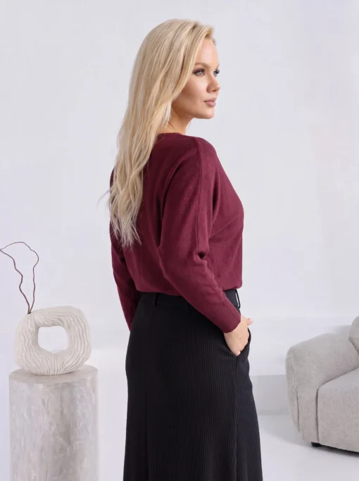 pulover-din-tricot-cu-decolteu-rotund