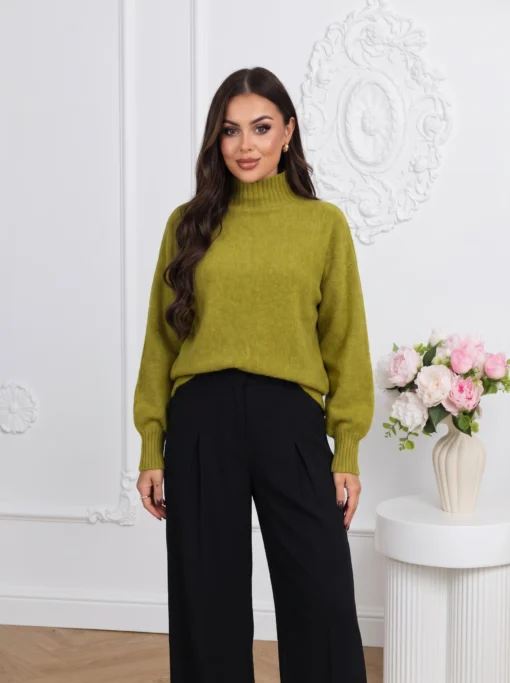 pulover-din-tricot-cu-guler-inalt