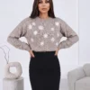 pulover-din-tricot-cu-motive-florale-brodate