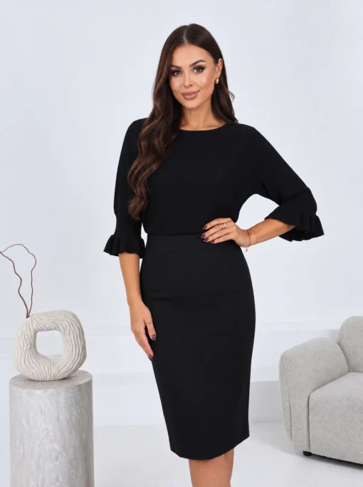 pulover-din-tricot-fin-cu-maneci-trei-sferturi-si-volanase