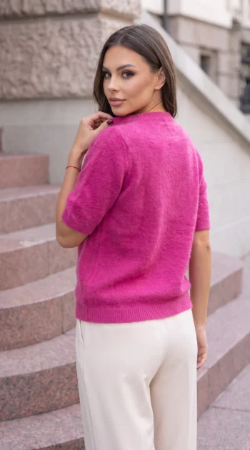 pulover-din-tricot-pufos-cu-decolteu-rotund