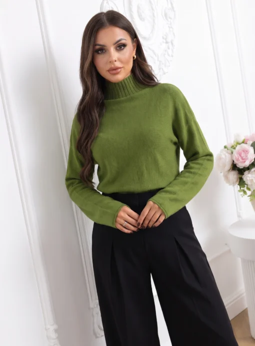 pulover-din-tricot-pufos-cu-guler-inalt