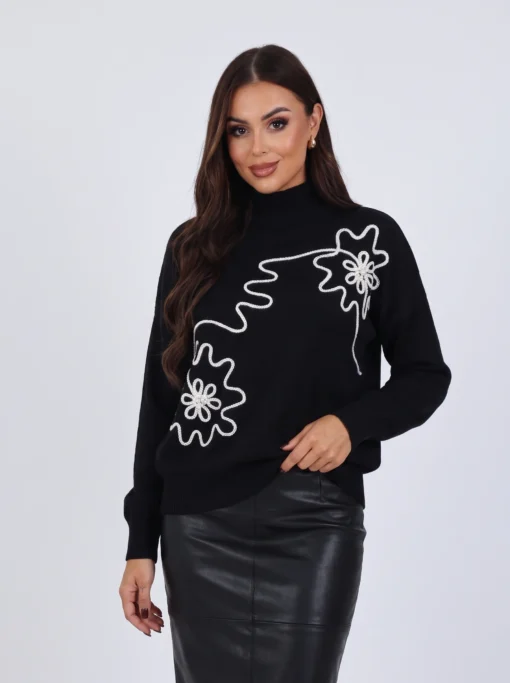 pulover-elegant-cu-broderie-florala-si-perle-aplicate