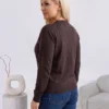 pulover-elegant-din-tricot-cu-aplicatii-stralucitoare