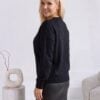 pulover-elegant-din-tricot-fin-cu-aplicatii-strasuri