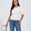 pulover-elegant-din-tricot-fin-cu-perle-la-guler-si-torsade