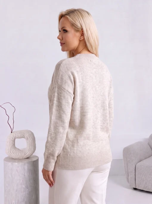 pulover-elegant-din-tricot-moale-cu-broderie-florala