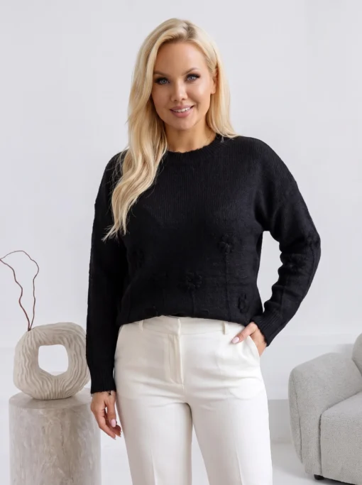 pulover-elegant-din-tricot-moale-cu-broderie-florala
