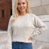 pulover-elegant-din-tricot-moale-cu-broderie-florala-in-relief