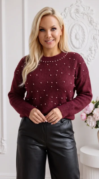 pulover-elegant-din-tricot-moale-cu-perle-aplicate