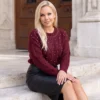 pulover-elegant-din-tricot-moale-cu-perle-aplicate