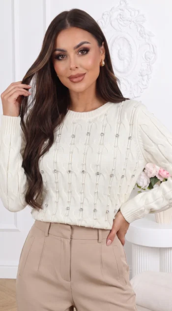 pulover-elegant-din-tricot-torsadat-cu-perle-si-strasuri-stralucitoare