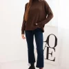 pulover-maro-oversize-cu-guler-inalt