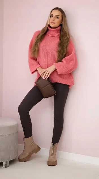 pulover-oversized-roz-tricotat-cu-guler-inalt