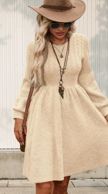 rochie-abiola-crem-din-tricot-cu-model-decorativ