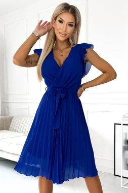 Rochie albastra cu decolteu petrecut si pliuri elegante