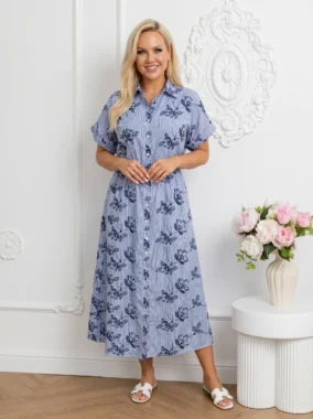 Rochie albastra din vascoza cu broderie florala si dungi fine