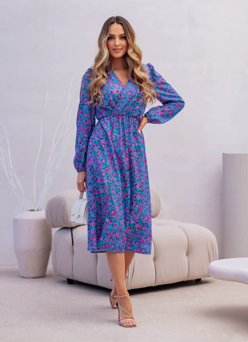 rochie-albastra-midi-cu-imprimeu-floral-si-crapatura-laterala