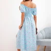 rochie-bleu-cu-umerii-goi-si-imprimeu-floral