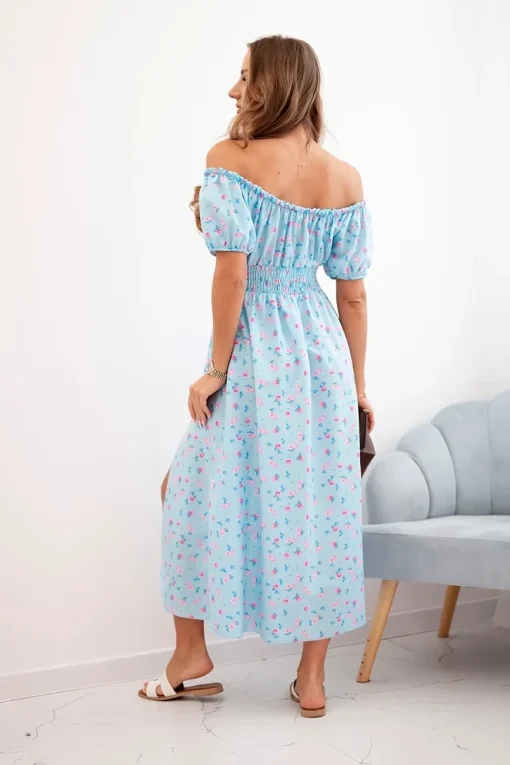 rochie-bleu-cu-umerii-goi-si-imprimeu-floral