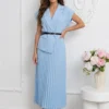 rochie-bleu-eleganta-tip-sacou-cu-fusta-plisata-si-curea