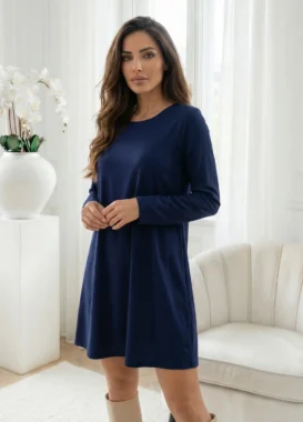 Rochie bleumarin din vascoza cu croiala lejera