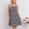 rochie-de-vara-scurta-cu-bretele-si-imprimeu-alb-negru