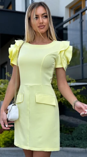 rochie-eleganta-cu-volane-pe-umeri-si-croi-drept-galbena