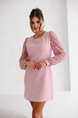 Rochie eleganta roz cu maneci din dantela
