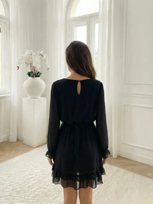 rochie-eleganta-scurta-neagra-cu-volane-si-curea-in-talie