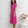 rochie-fucsia-midi-cu-maneci-scurte-si-curea-neagra