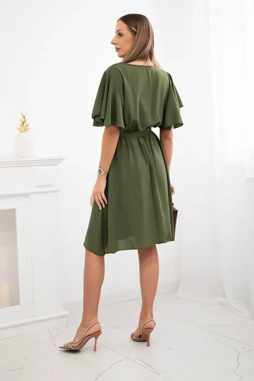 rochie-kaki-cu-decolteu-petrecut-si-cordon-in-talie