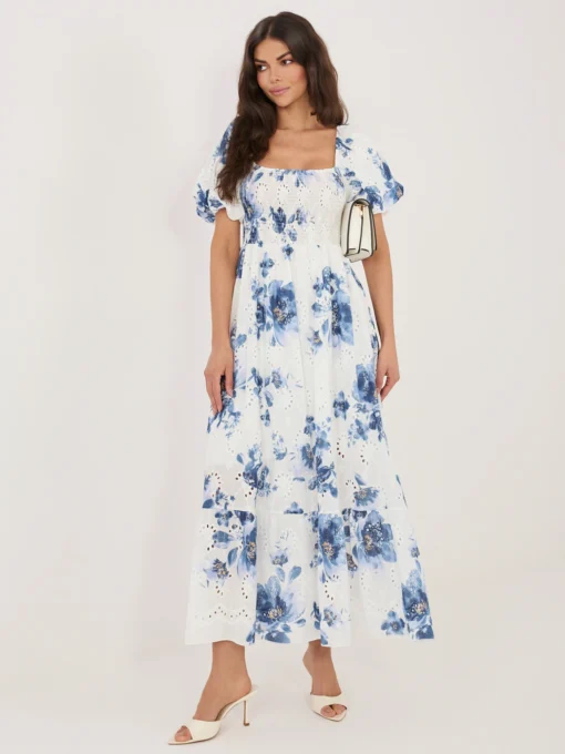 rochie-lunga-alba-brodata-cu-imprimeu-floral-albastru