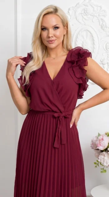rochie-lunga-eleganta-cu-pliuri-si-volane-bordo