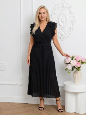 Rochie lunga eleganta neagra cu pliuri si volane