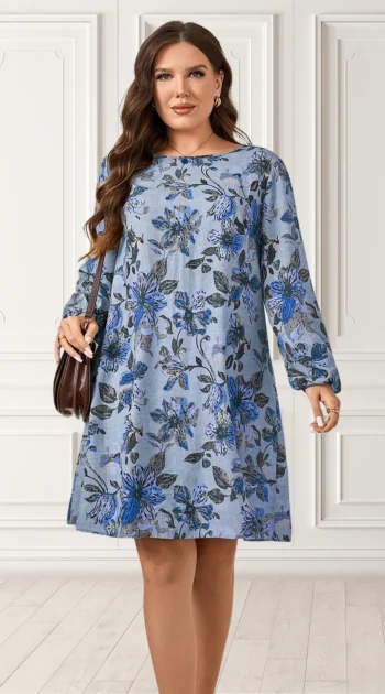 rochie-marime-mare-albastra-cu-imprimeu-floral-si-croiala-lejera