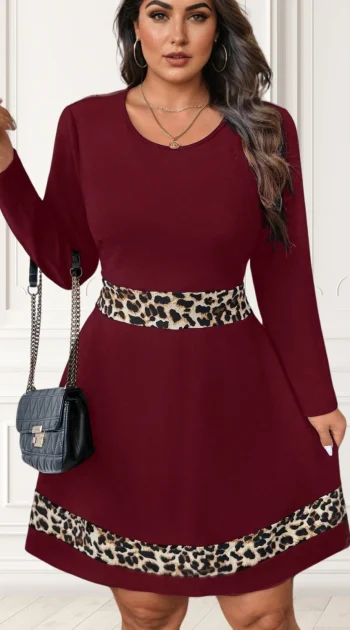 rochie-marime-mare-visinie-cu-detalii-animal-print