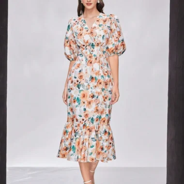 Rochie Maristella, cu imprimeu floral si decolteu in V