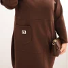 rochie-maro-marime-mare-cu-croiala-lejera