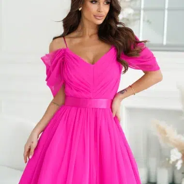 Rochie Marzia Pink, eleganta din tul cu umeri cazuti