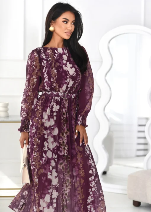 rochie-maxi-plisata-eleganta-bordo-cu-imprimeu-floral-si-cordon-in-talie