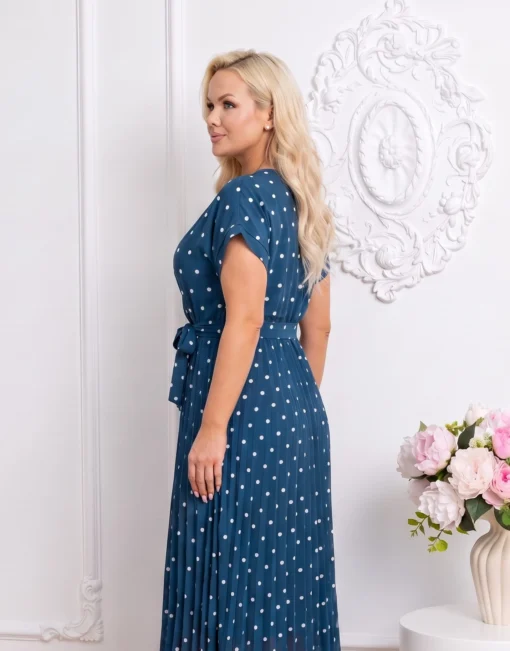 rochie-midi-albastra-din-vascoza-cu-buline-si-decolteu-petrecut