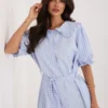 rochie-midi-bleu-cu-dungi-si-guler-volanat