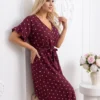 rochie-midi-bordo-cu-buline-albe-si-cordon-in-talie