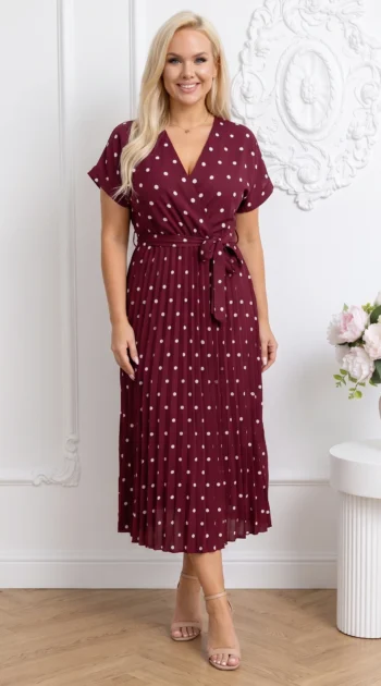 rochie-midi-bordo-din-vascoza-cu-buline-si-decolteu-petrecut