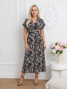 Rochie midi din vascoza cu imprimeu alb-negru si decolteu petrecut