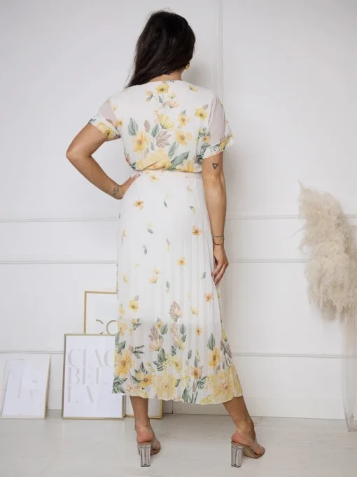 rochie-midi-cu-imprimeu-floral-galben-curea-si-pliuri-delicate