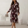 rochie-midi-cu-imprimeu-floral-in-nuante-bordo
